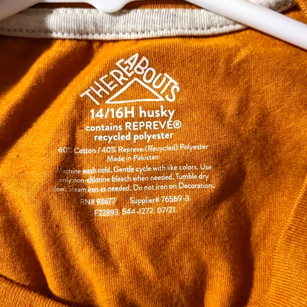 Burnt orange long sleeve shirt...I'M A BLAST..never worn.soft material